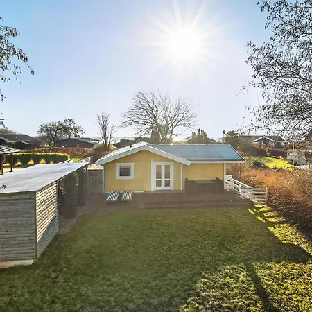 Ferienhaus Amazing In Bjert With Kitchen Binderup Strand