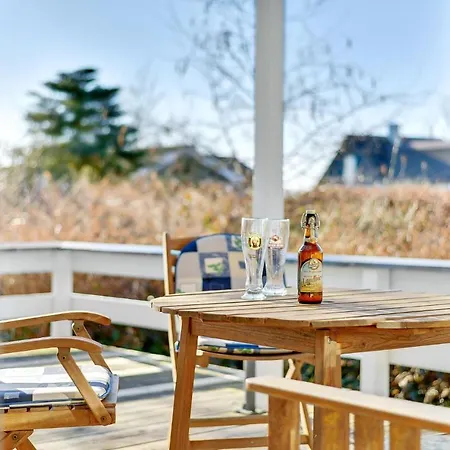 Amazing In Bjert With Kitchen Holiday home Binderup Strand